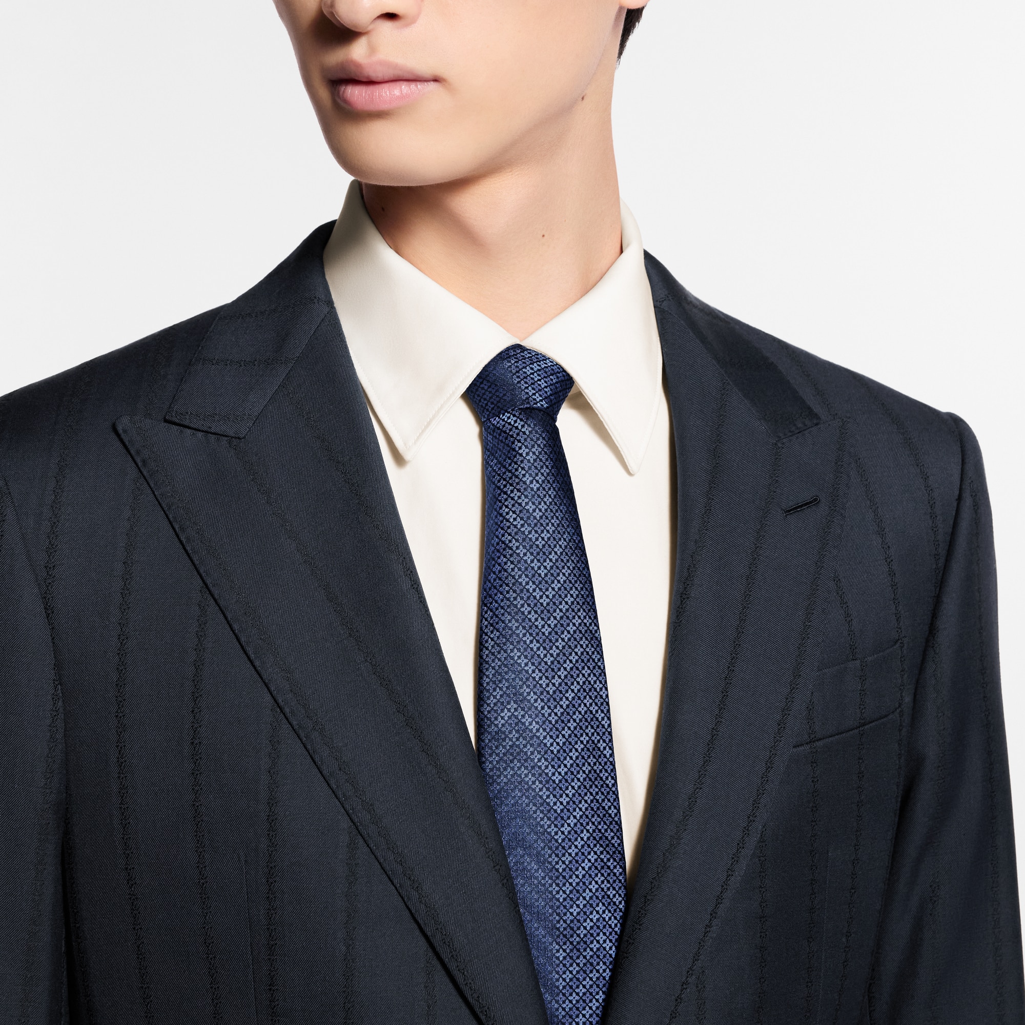 LouisVuitton & SalvatoreFerragamoネクタイset 29741684_59223400_1000.jpg